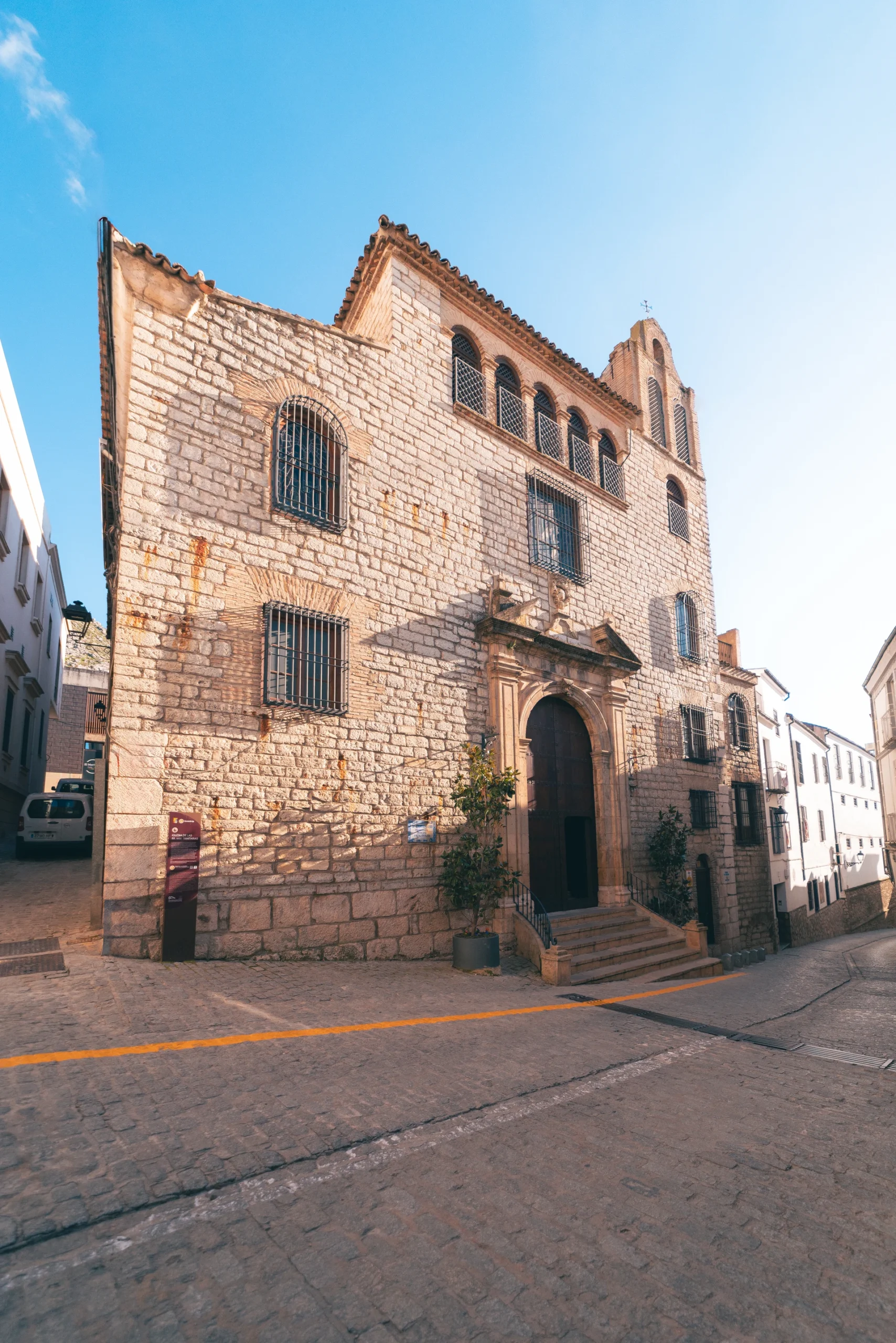 Iglesia de las Reverendas Madres Trinitarias