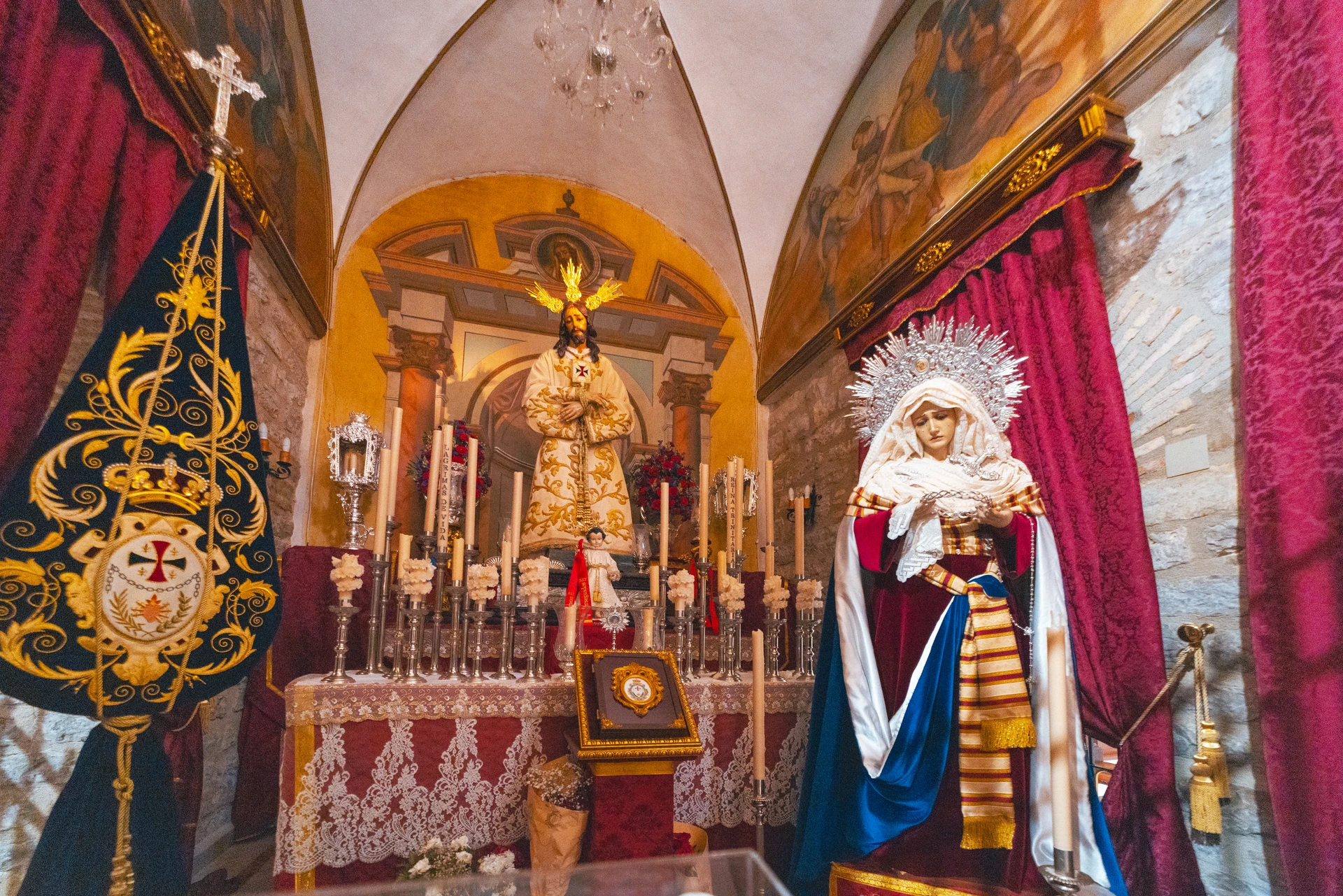 Iglesia de las Reverendas Madres Trinitarias