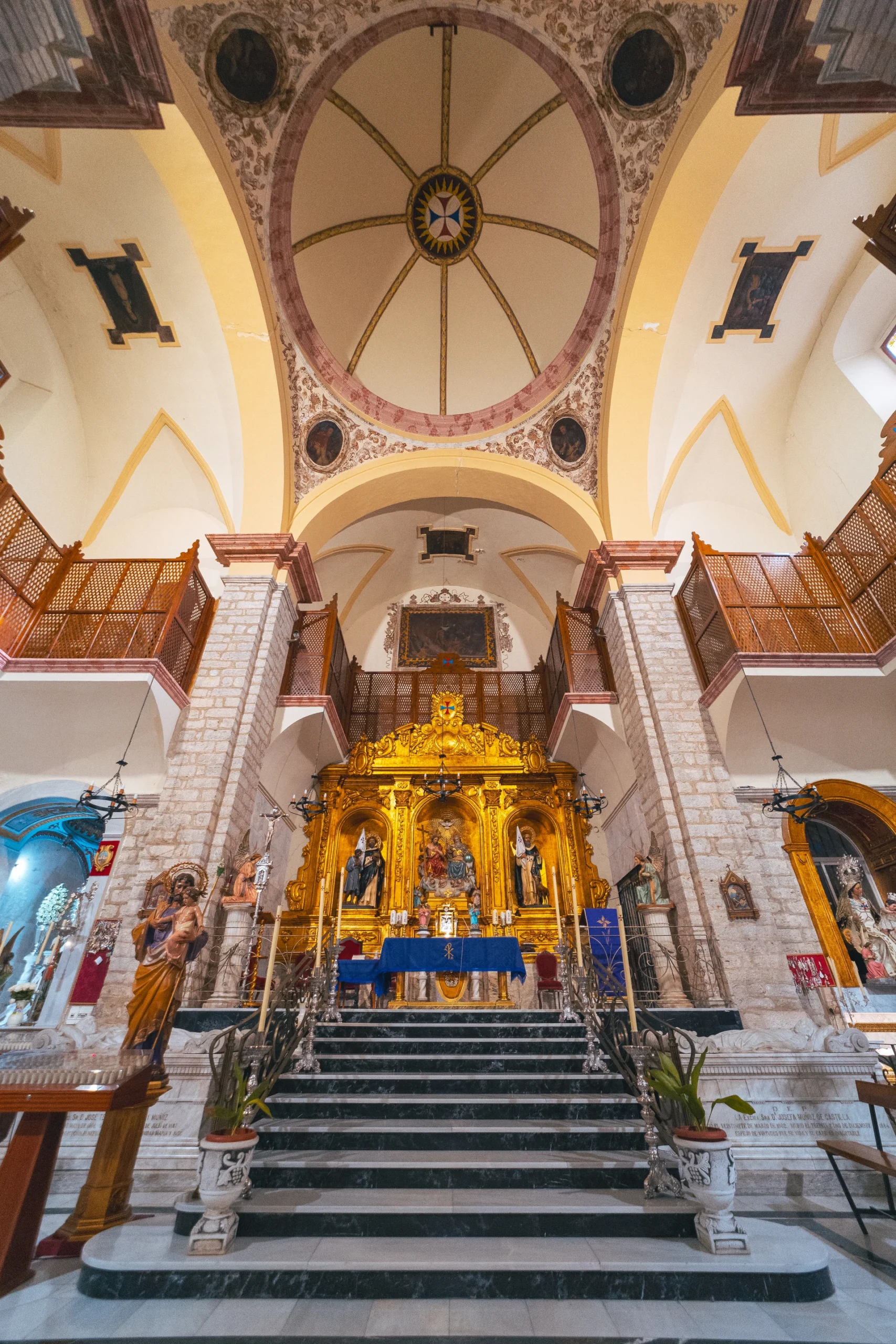 Iglesia de las Reverendas Madres Trinitarias
