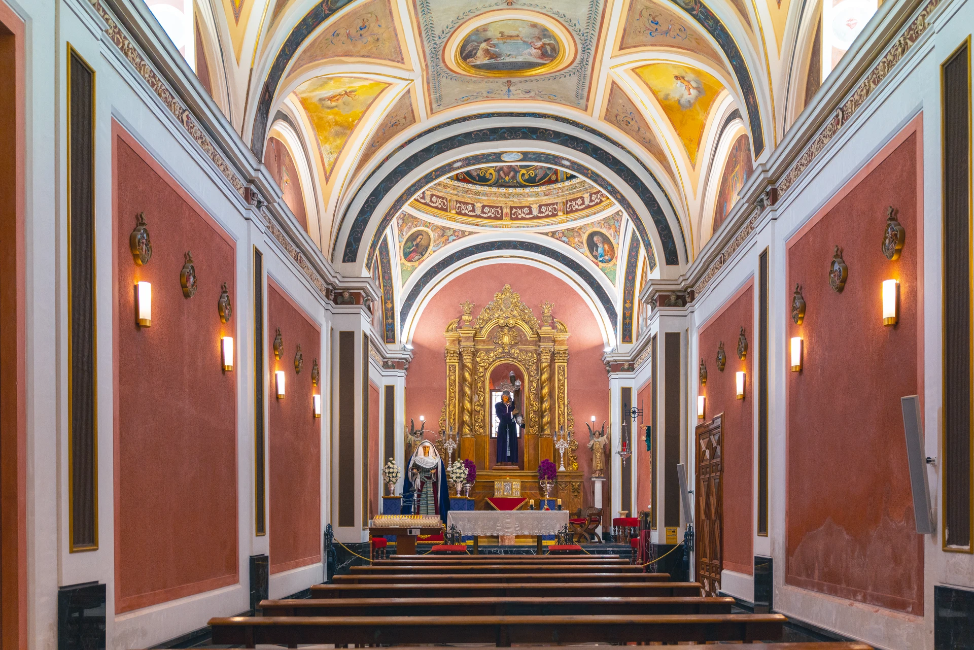 Real Iglesia Parroquial de Santa Marta