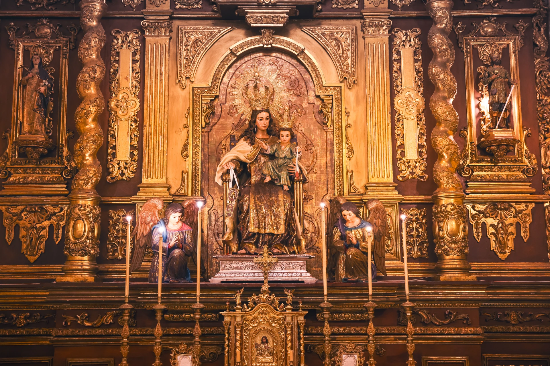 Iglesia de Santa María de la Villa